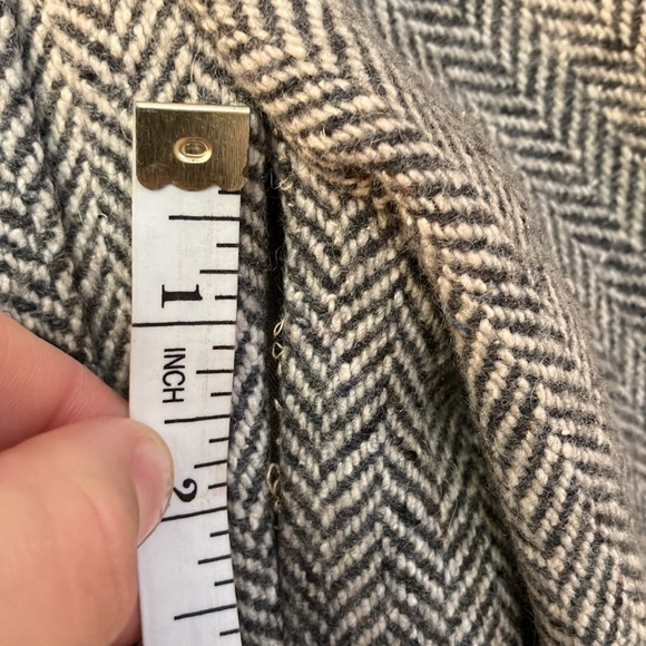 Vintage Tweed Menswear Style Blazer - Picture 15 of 16